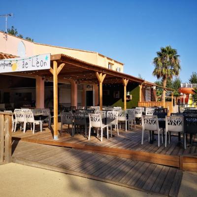 Mobile homes sous le soleil valras plage exterior